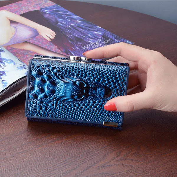 2019 New Women's Wallets Short Female Crocodile Pattern Embossed Designer Leather Purse Hasp Buckle 3 Fold Multi-Card Wallet DXH