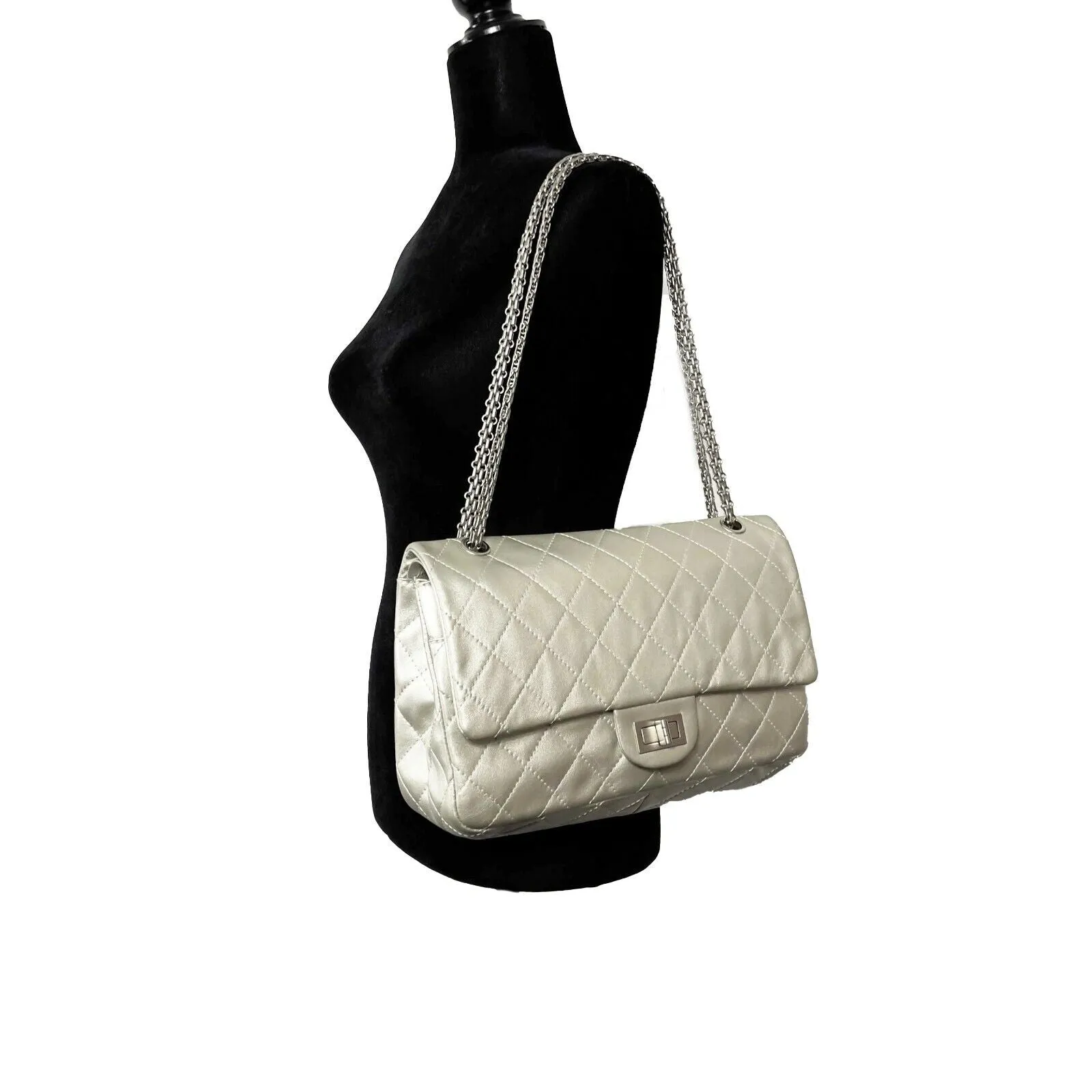 CHANEL - Metallic Calfskin Quilted 2.55 Reissue 227 Double Flap - Shoulder Bag