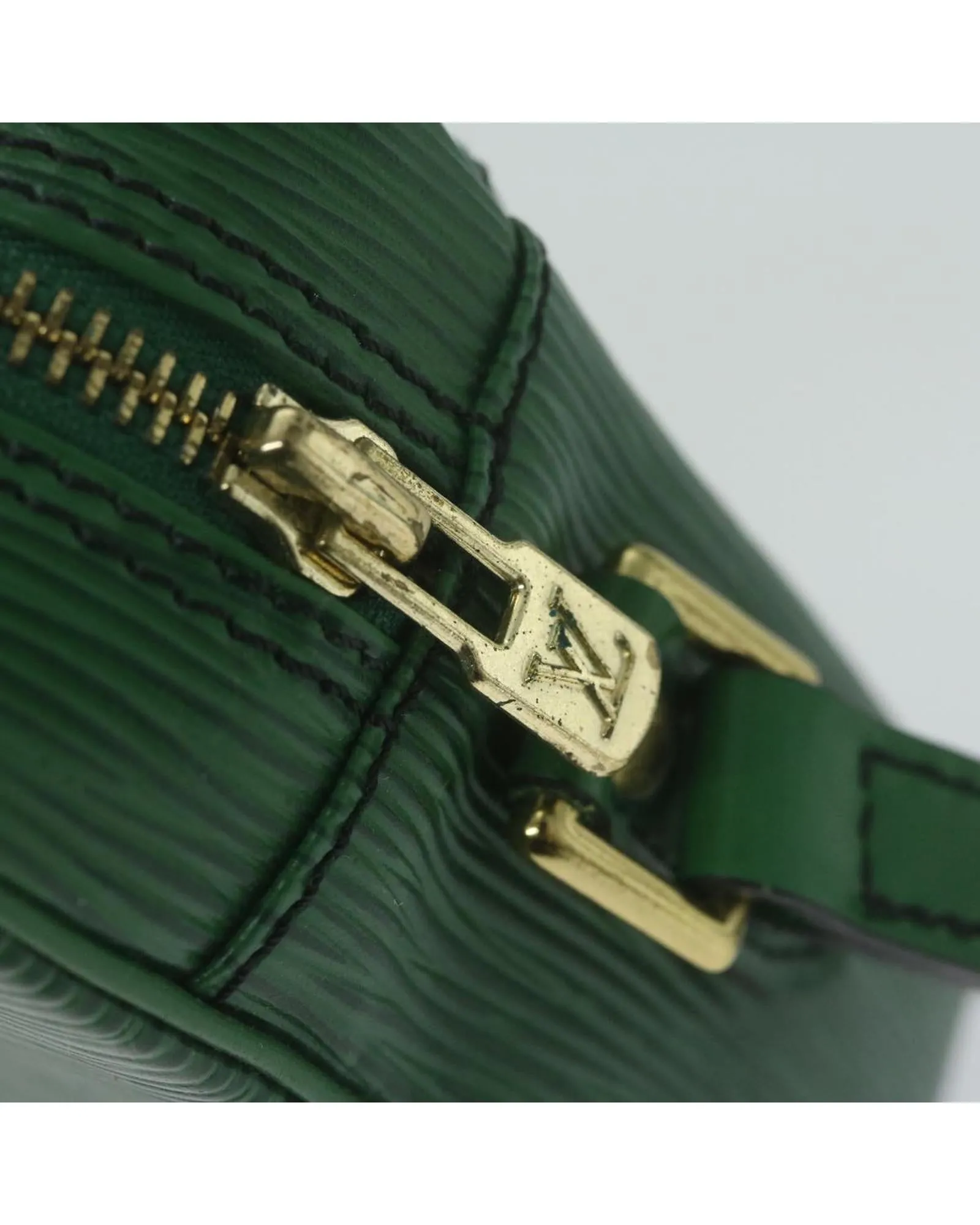 Green Epi Leather Shoulder Bag with Dust Bag and Serial No. MI884