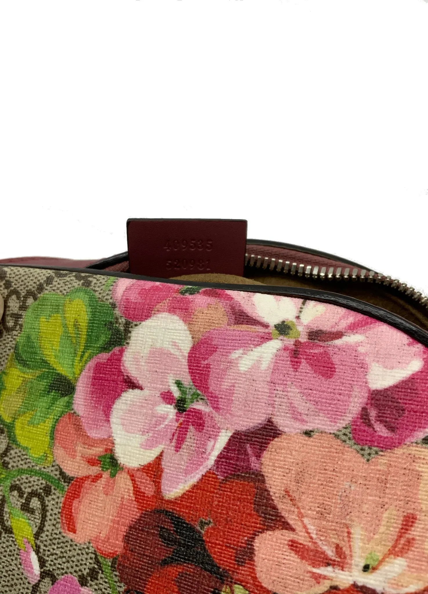 Gucci Blooms GG Supreme Mini Chain Crossbody Bag