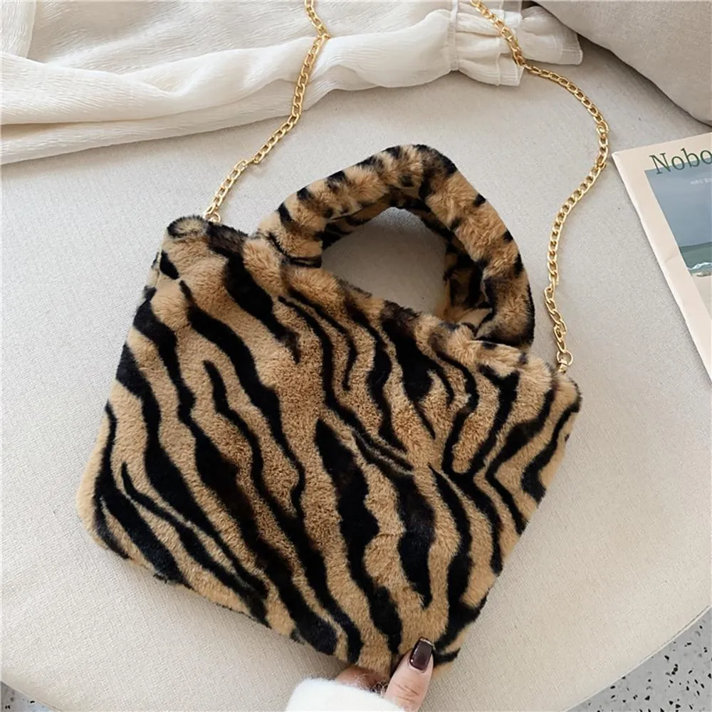 Leopard Print Chain Plush Messenger Handbag