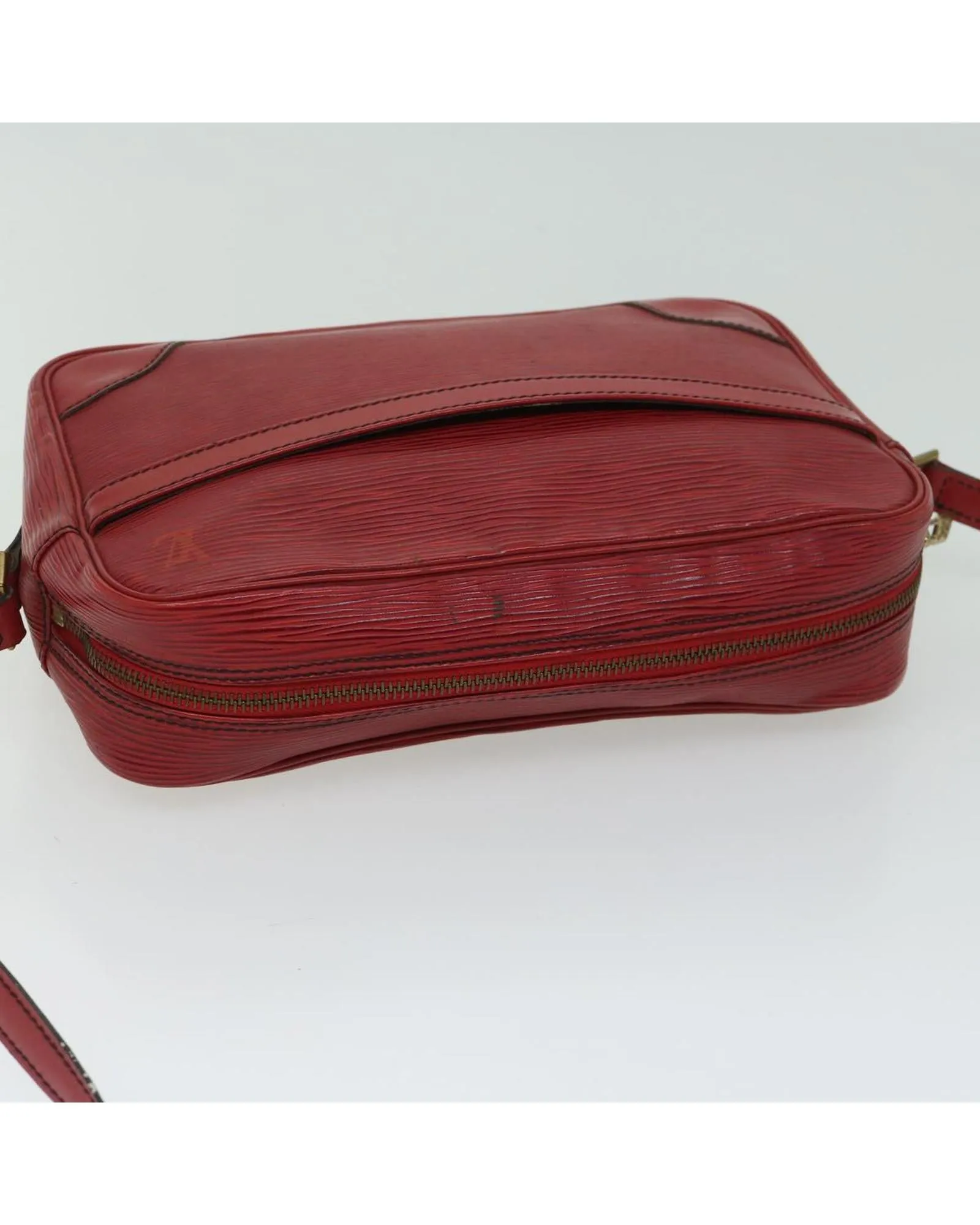 Red Epi Trocadero 27 Shoulder Bag with Authenticity - 67239