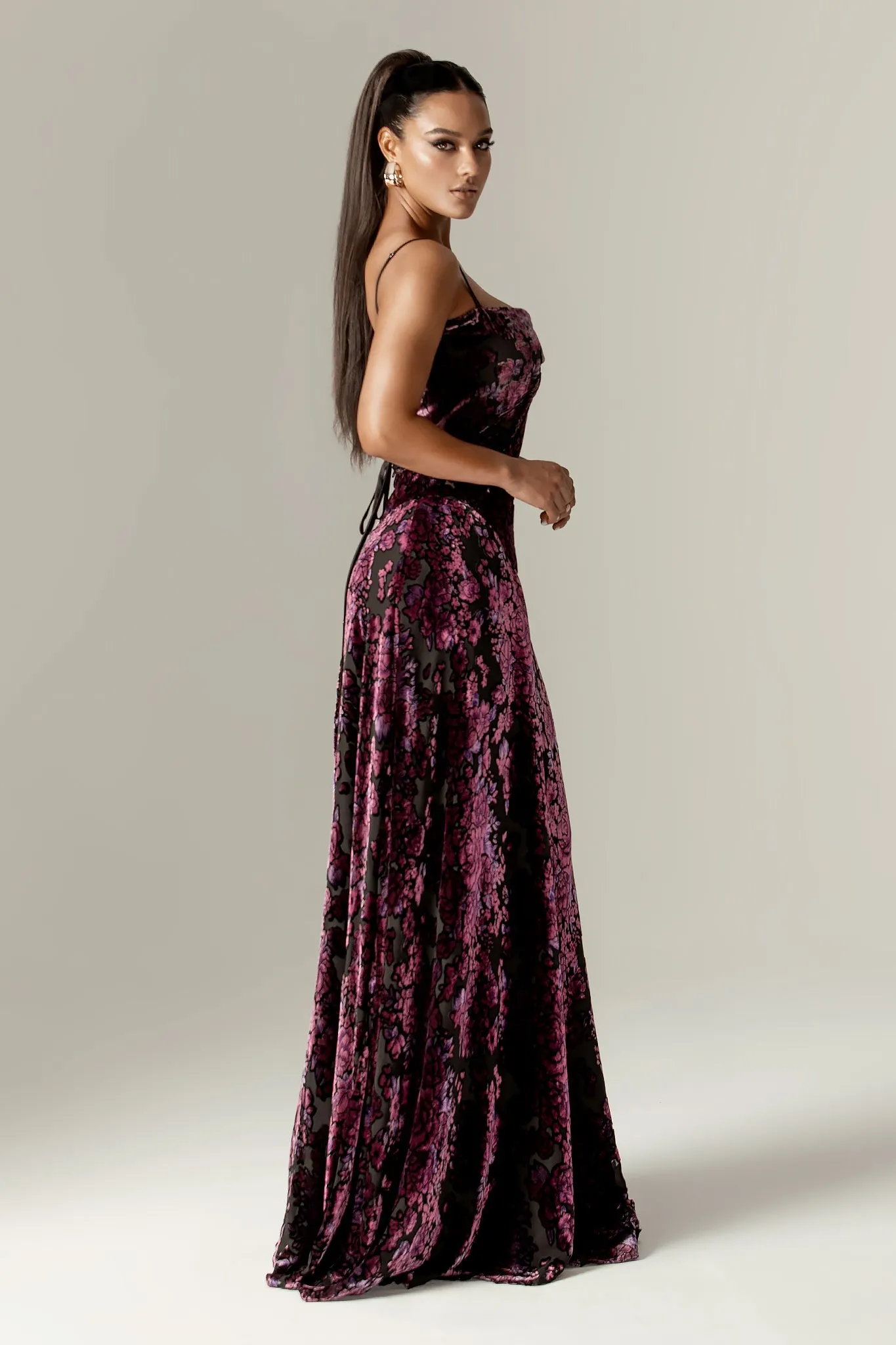 Victoria Rose Velvet Maxi Dress (Rose Print)